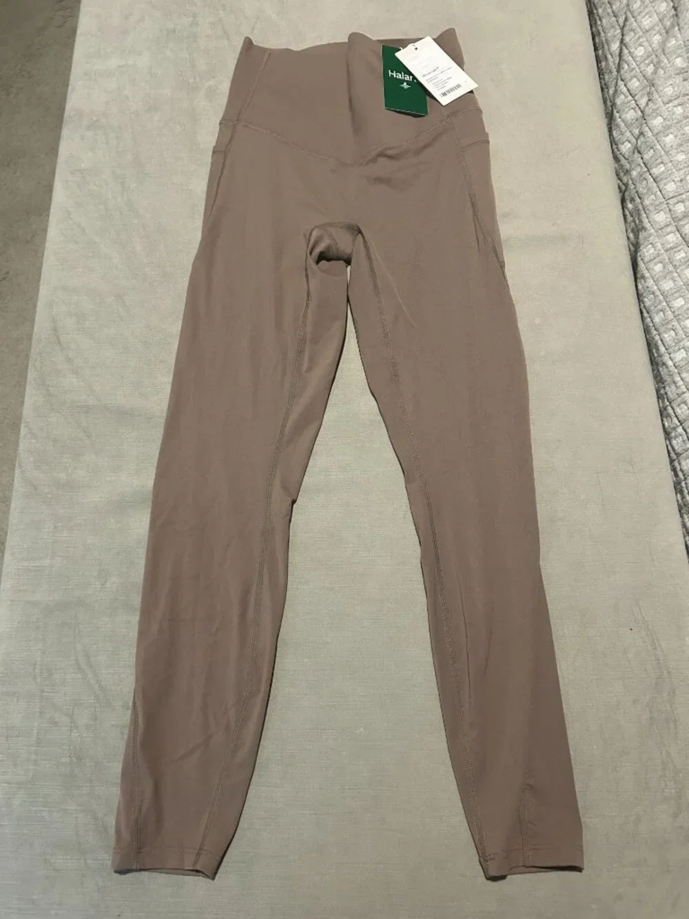 NWT Halara UltraSculpt Tummy Control High Rise Pocket Leggings Taupe Brown XS